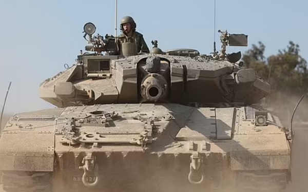 Israeli tank reportedly fired upon an Egyptian border post, with the incident being described as a “mistake”.